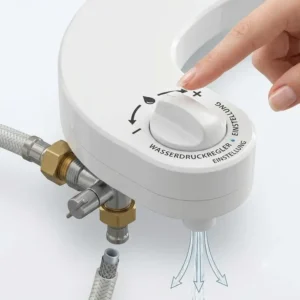Nahaufnahme der Steuerung von einem bidet toilettenaufsatz mit wasserdruckregler.